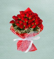 25 kırmızı gül buketi